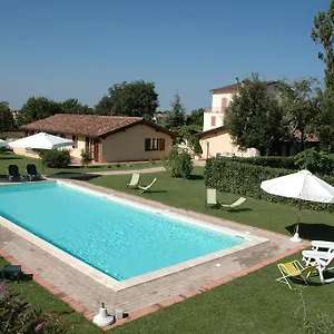 http://il-podere-del-falco.hotels-perugia.com